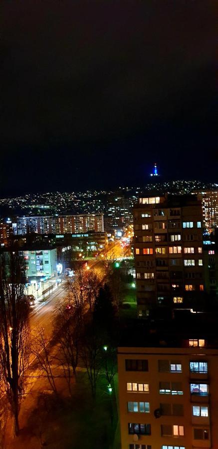 Nights & Smiles Sarajevo Appartamento Esterno foto